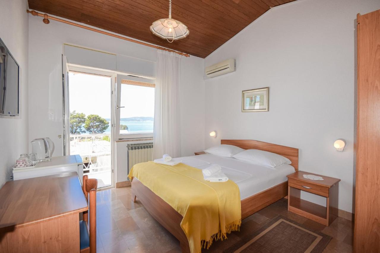 B&B villa IVONA 2 Baška Voda Exteriör bild